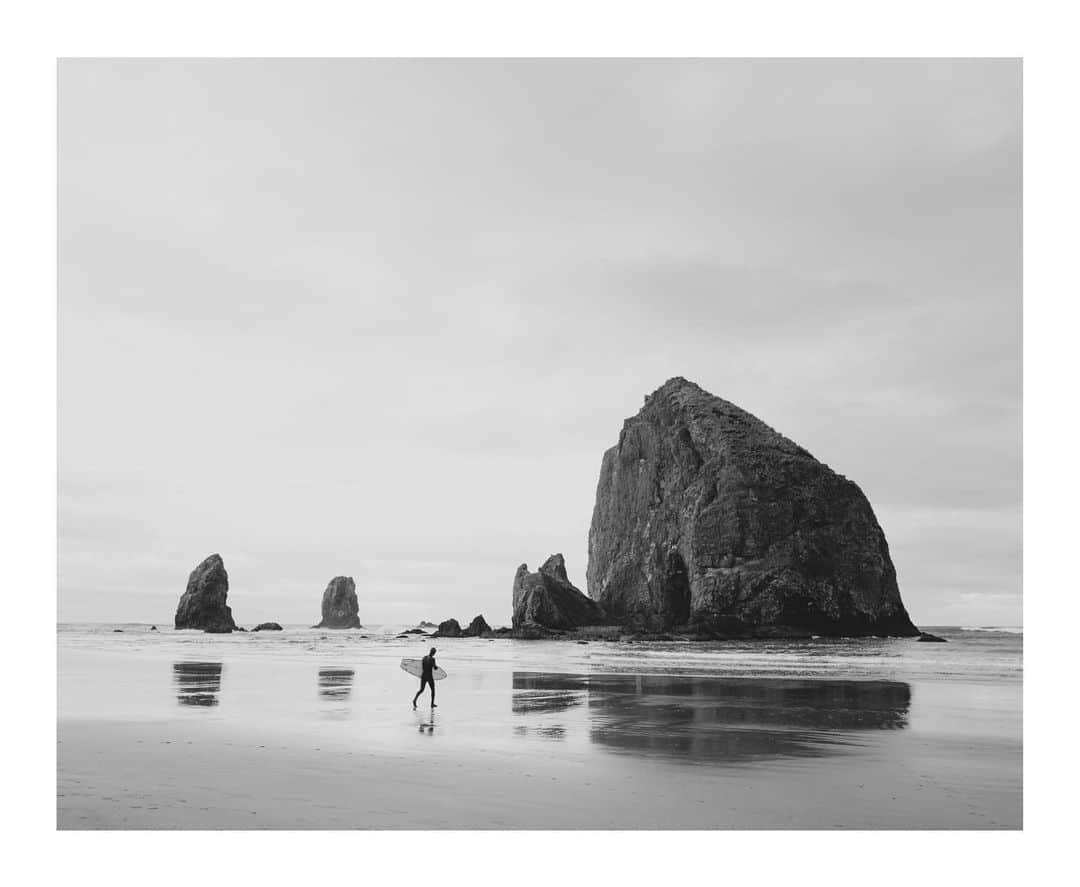 Cory Staudacherさんのインスタグラム写真 - (Cory StaudacherInstagram)「Headed on a road trip to the Oregon coast with @lincoln for the weekend! #Ad We stayed in Cannon Beach and got to shoot some early morning light then sunset at Cape Kiwanda. The #LincolnNautilus was the perfect road trip SUV to take to enjoy these beautiful views! #Lincoln100  2022 Lincoln Nautilus® Reserve model shown with available features. Some models, trims and features may not be available.」12月17日 4時39分 - withhearts