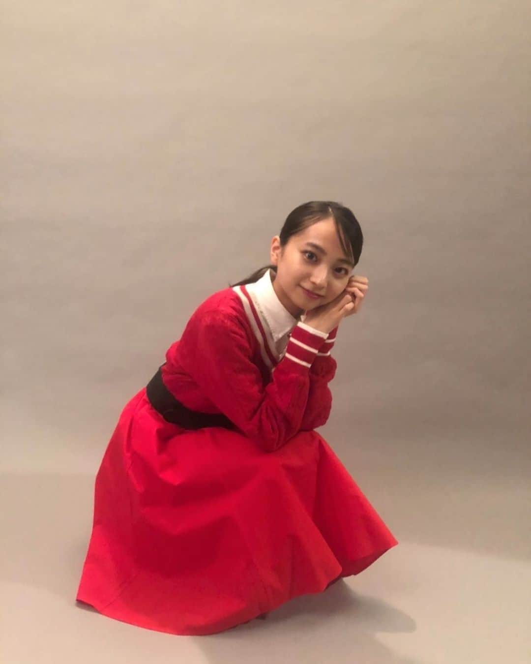 酒井唯菜さんのインスタグラム写真 - (酒井唯菜Instagram)「オフショになります~ 真っ赤な衣装が可愛かった😵‍💫❤️‍🔥  #流通経済大学」12月17日 19時03分 - yuina_sakai_official