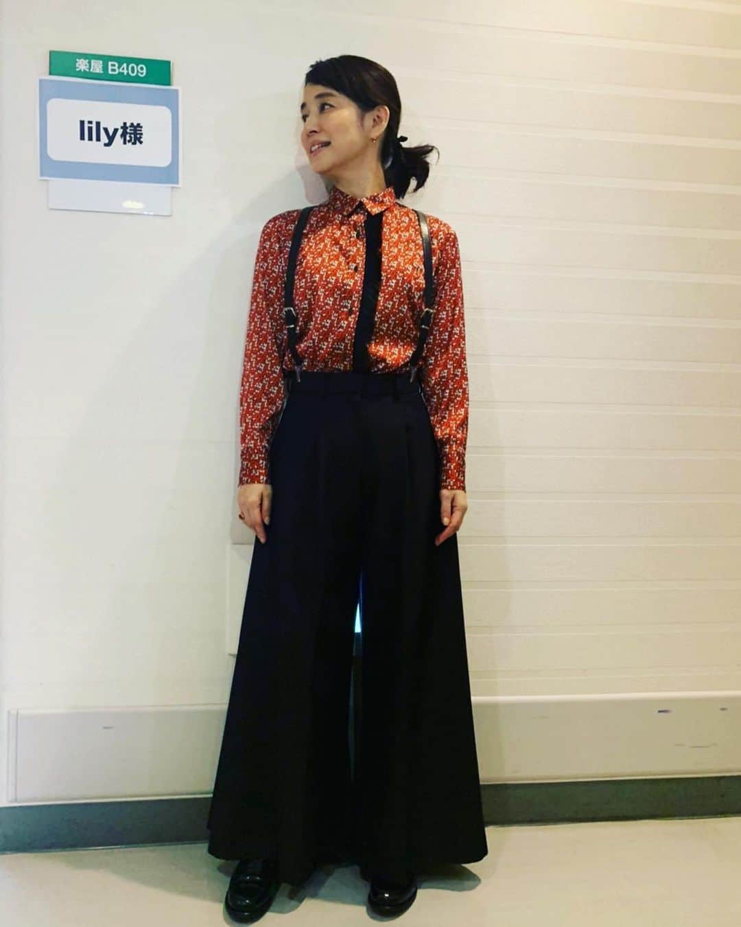石田ゆり子さんのインスタグラム写真 - (石田ゆり子Instagram)「寒い朝です❄️ 本日はお知らせがひとつ。 WOWOWで16:30から、 あの日のライブがノーカットで 放送されます。 あの日の緊張、あの空気、 そしてみんなの優しさ。 思い出します。 #大橋トリオ15周年記念ライブ  #trioera2」12月17日 10時30分 - lily__yuriko