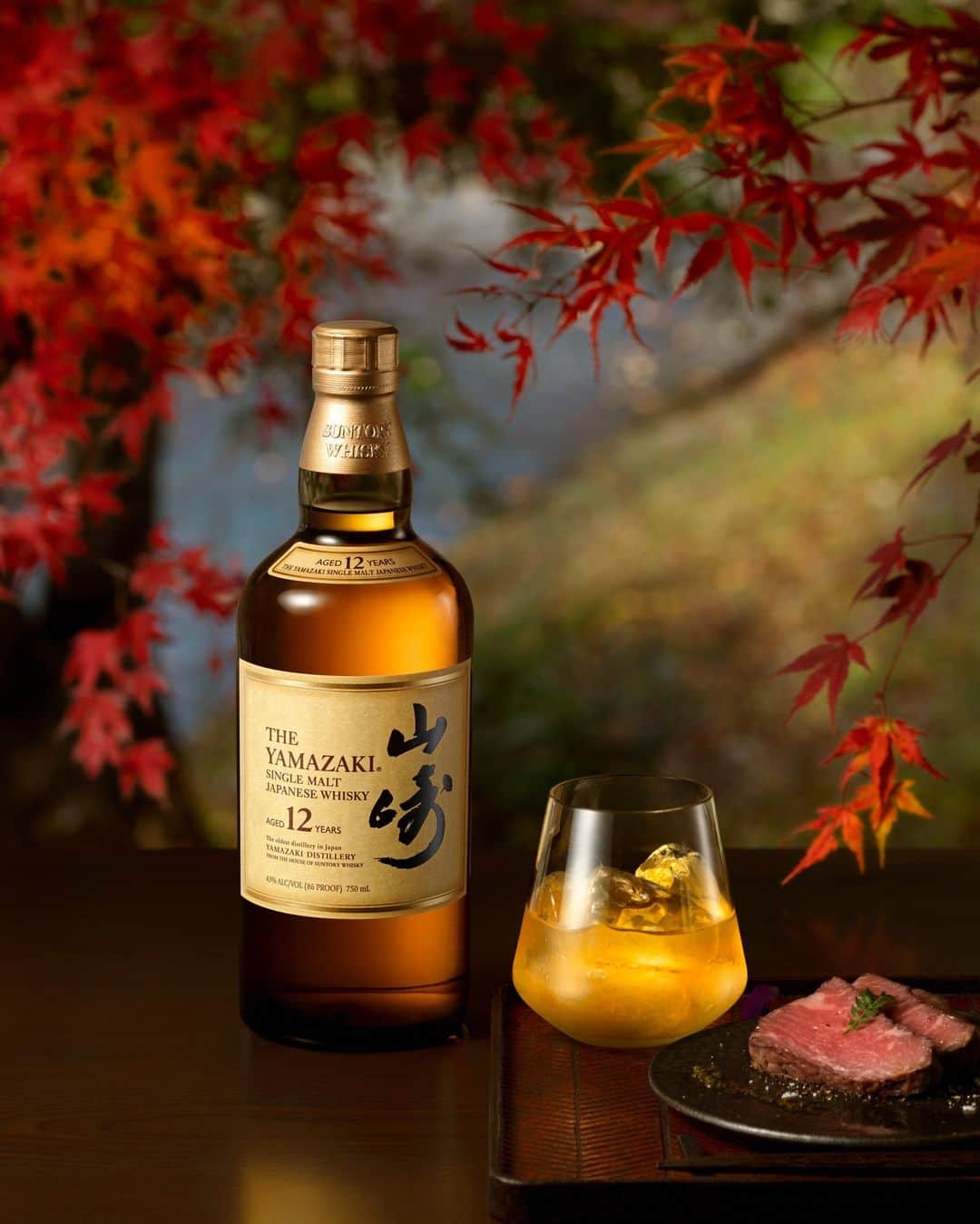 Suntory Whiskyのインスタグラム：「A long finish of sweet ginger and cinnamon, with a palate of coconut, cranberry and butter makes the Yamazaki 12 single malt whisky an impressive compliment to any meat dish.⁣ ⁣ #SuntoryTime #HouseofSuntory #SuntoryWhisky #JapaneseWhisky #Whisky #Yamazaki #Whiskygram #Drinkstagram」