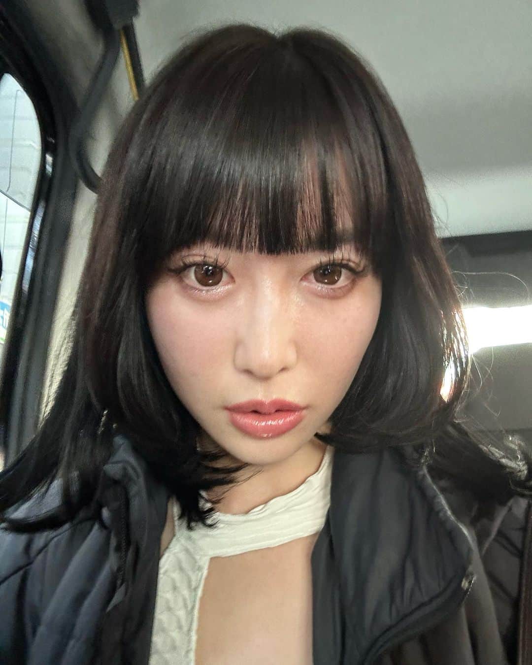 柚月瀬那のインスタグラム：「期間限定GALマツエクby @mai__sugimoto 😍 初めてのDカール🫶🏻 #マツエク　#eyelashextensions #中目黒マツエク」