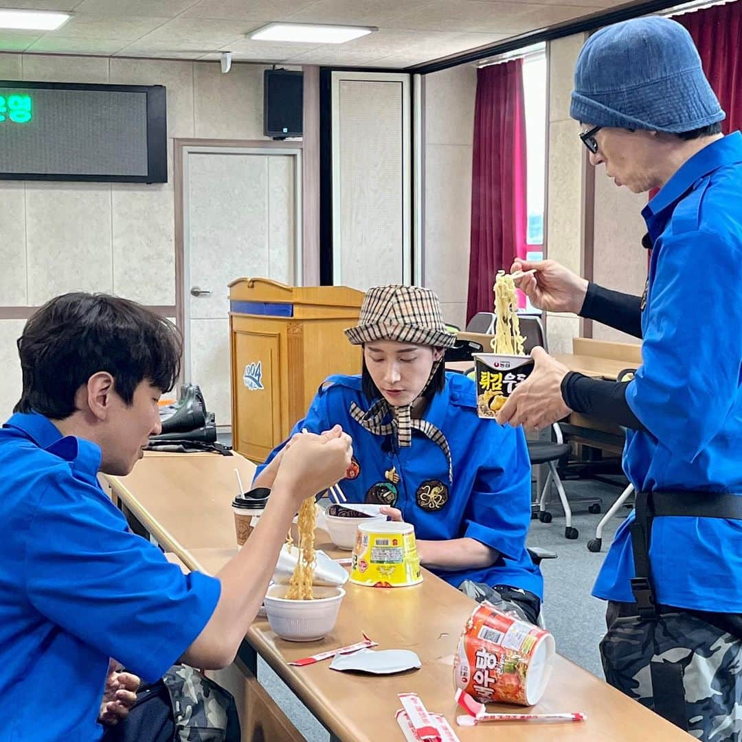 キム・ヨンギョンさんのインスタグラム写真 - (キム・ヨンギョンInstagram)「Behind the scene #netflix #koreanumber1」12月18日 0時44分 - kimyk10