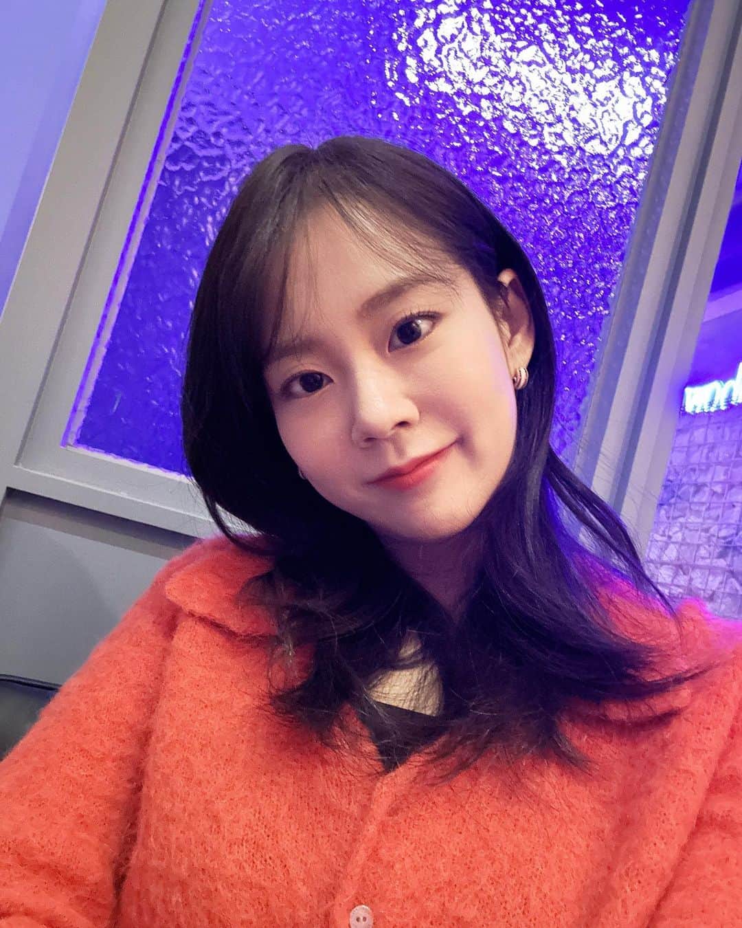 ハン・スンヨンのインスタグラム：「어제의  #한승연애 #한승연얘 혼돈의 카오스를 만들자」