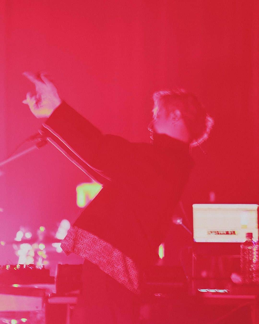 George さんのインスタグラム写真 - (George Instagram)「sumika Live Tour 2022-2023「Ten to Ten」  北海道 札幌文化芸術劇場 hitaru  Photo by @sotarogoto   #TentoTen #テントテン #テンテン」12月18日 11時08分 - georgemopofhead
