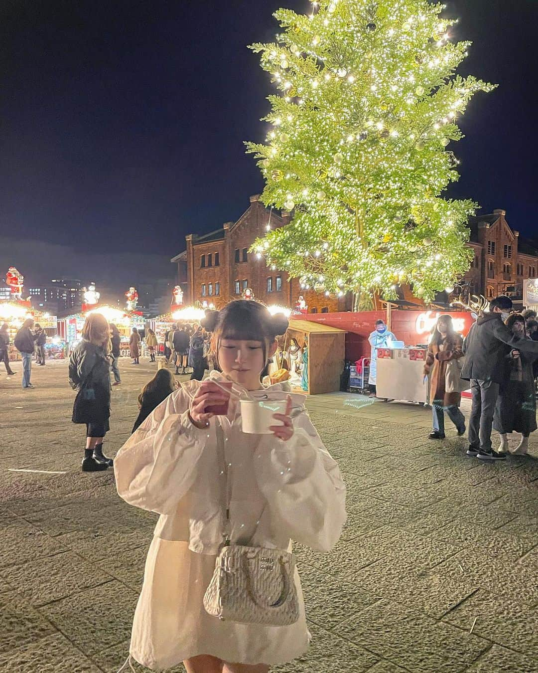 向日えなさんのインスタグラム写真 - (向日えなInstagram)「🎅🏻🎄🤍 ・ クリスマスマーケット🎵」12月18日 22時11分 - ilife_ena