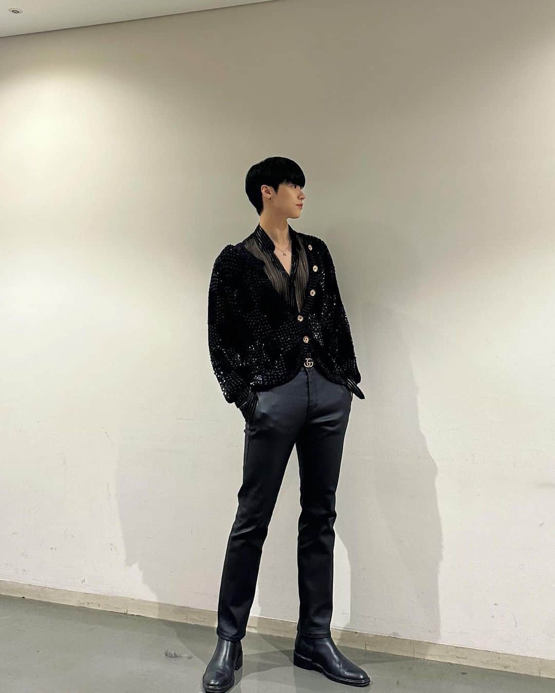 イ・スンヒョプ（N.Flying）さんのインスタグラム写真 - (イ・スンヒョプ（N.Flying）Instagram)「KINGDOM💫」12月18日 22時33分 - sssn9_zzzn9