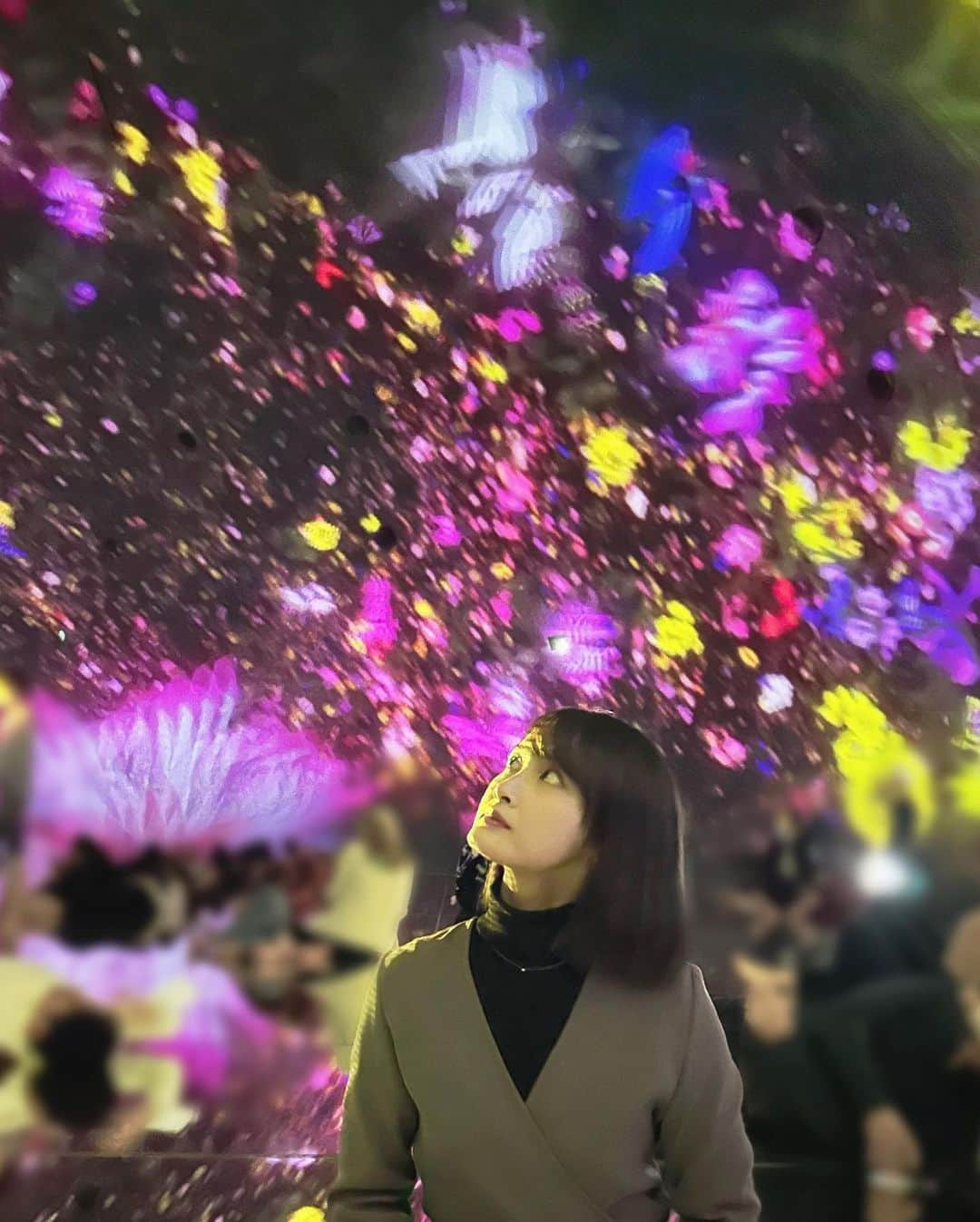 下垣真香さんのインスタグラム写真 - (下垣真香Instagram)「𓂃 teamLab✩ Planets 💛 ⁡ 🧚‍♀️🍬♥️🧚‍♀️🍬💜 ⁡ ⁡ #誕生日 #31歳 #結婚記念日 #birthday #31th #marriageanniversary #teamlaboplanets @teamlab.planets」12月18日 22時47分 - madoka_shimogaki