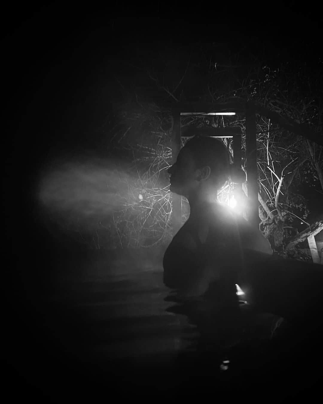 アイモリチリィのインスタグラム：「Midnight bath   #terme #notte」