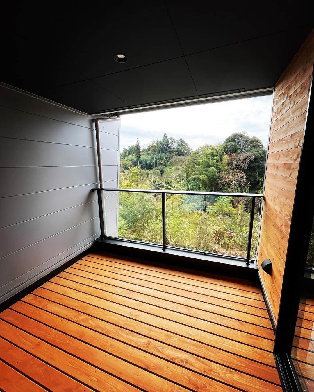 株式会社大和建設のインスタグラム：「施工例　  #インナーテラス#インナーバルコニー#家#家づくり#home#新築#マイホーム#建築#大和建設#高知」