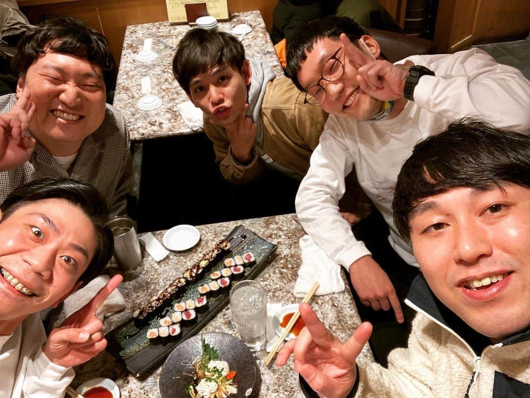 畠中悠のインスタグラム：「今年のM-1、皆様の投票のおかげで敗者復活戦から決勝までいけました！投票ありがとうございました！ また新たなM思い出が増えました！」