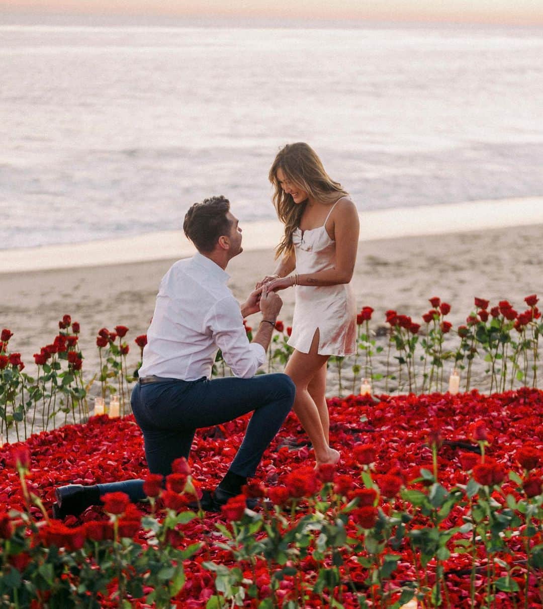 Lauren Riihimakiのインスタグラム：「YES!!!🌹」