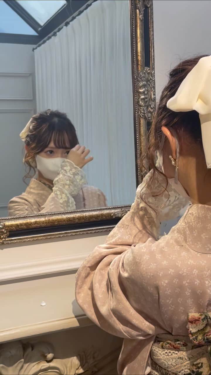 畑美紗起のインスタグラム：「着物もヘアアレンジもかわいいの🎀🪄  #京都 #京都観光 #着物 #着物ヘア #着物コーディネート #shooting #dailylook #me #japanese #japanesegirl」