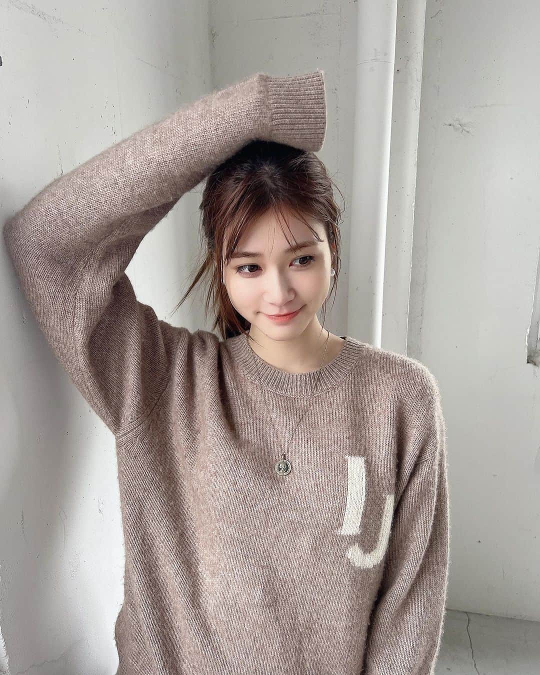 生見愛瑠さんのインスタグラム写真 - (生見愛瑠Instagram)「🦦」12月20日 19時28分 - meru_nukumi