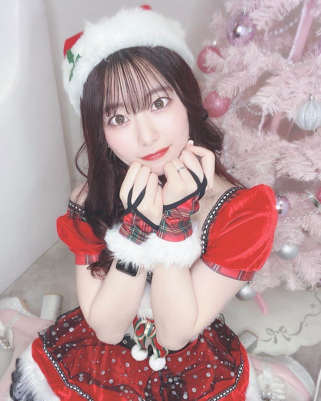 高橋みおのインスタグラム：「🤍 ⁡ ⁡ クリスマスパーティーしたい❤︎ ⁡ ⁡ ⁡ ⁡ ⁡ ⁡」
