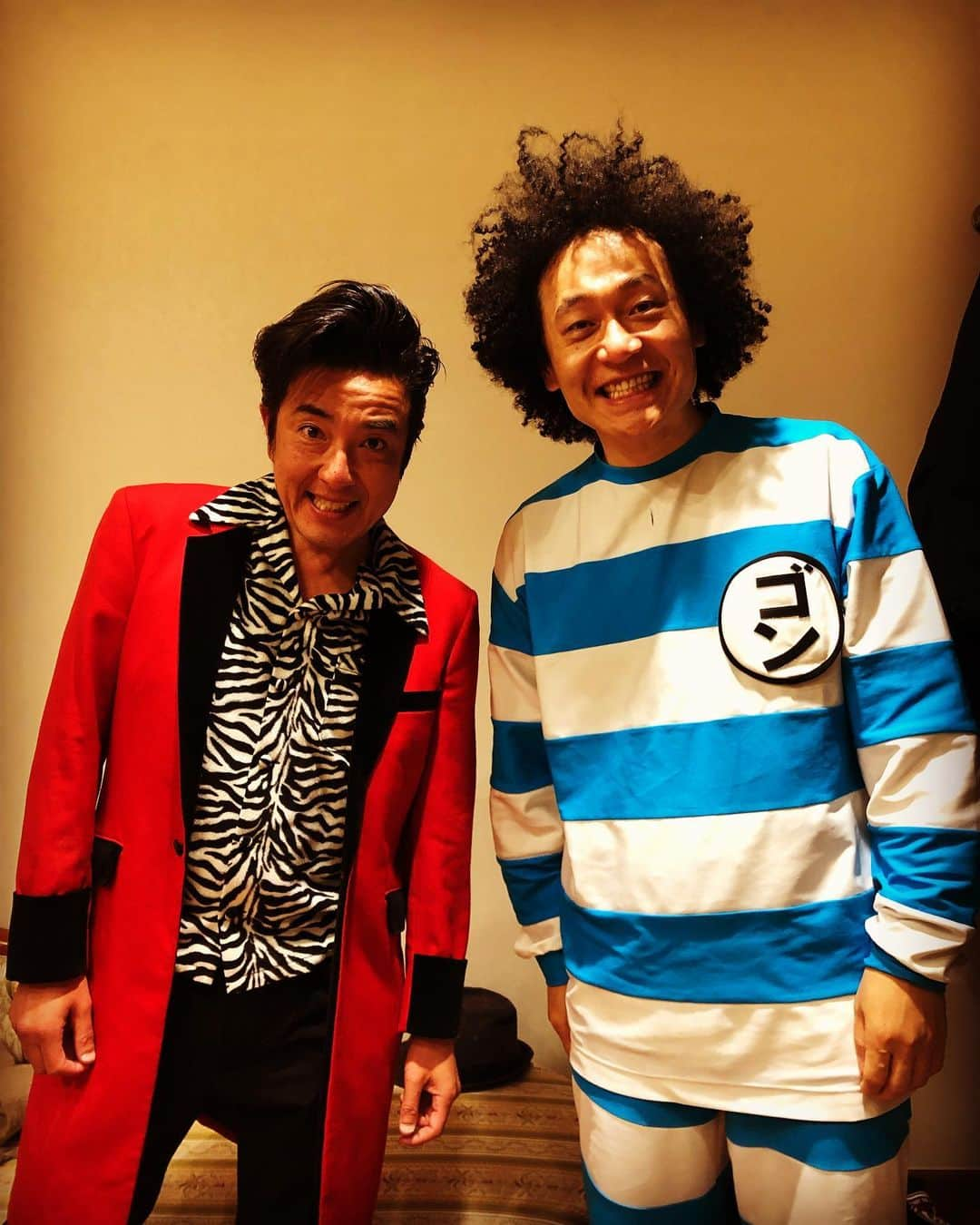 ゴンさんのインスタグラム写真 - (ゴンInstagram)「今日久しぶりに、テレビで大活躍中のTAIGAさんに会いました！😆 コロナ禍に突入して会うの初めてかもです！コロナ前はよく若林さんとTAIGAさんとゴンで呑みにいったり、海行ったり、卓球やったり、してたのが懐かしいなぁと思いました。 本当にこのまま売れきって欲しいです！😆」12月21日 0時33分 - bicsmalln_gon