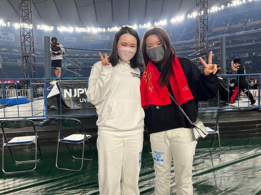 小祝さくらのインスタグラム：「1.4最高でした❤️🥹👍 オカダ選手が勝ってとても良い試合を生で観る事ができて良かったです❕ みなみちゃんとも一緒に観れてとても楽しかったです❣️また応援に行きたいなと思います❕❕ #新日本プロレス  #1.4 #東京ドーム」