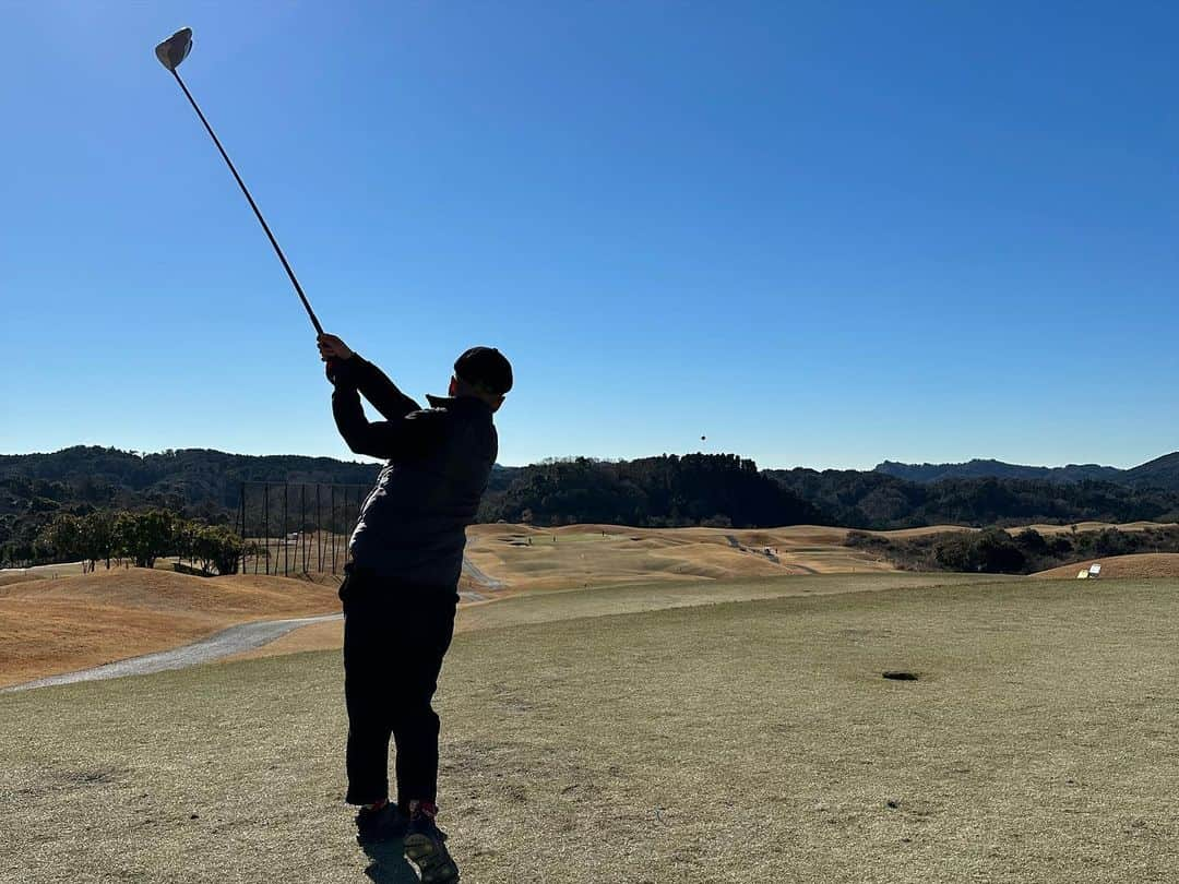 KYOHEYさんのインスタグラム写真 - (KYOHEYInstagram)「⛳️今年はもっと頑張るぞっと🔥   #ゴルフ #GOLF #chillin  #chillingolfclub」1月4日 16時18分 - kyohey5