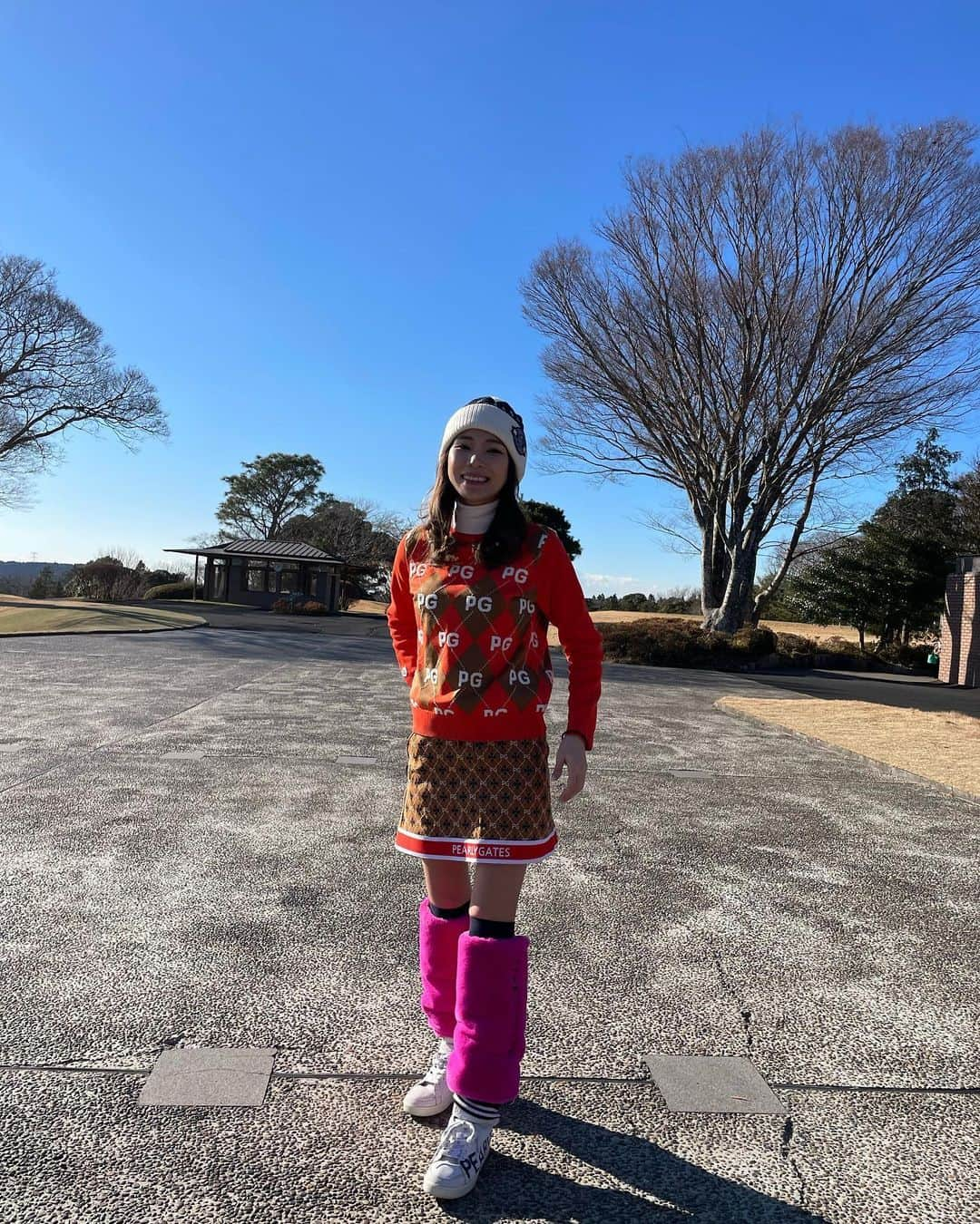 manaさんのインスタグラム写真 - (manaInstagram)「ゴルフ2023年はいっぱい行きたい⛳️ 久しぶりに超楽しかった😂  めっちゃあったかかった🌞  #ゴルフ #ゴルフ女子」1月4日 18時40分 - manaloha.k