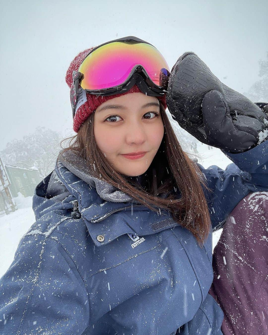 林ゆめさんのインスタグラム写真 - (林ゆめInstagram)「今年初スノボは地元富良野で🤍 やっぱり雪質が最高❄️  今年はあと何回滑れるかな〜  #富良野スキー場 #スノボ」1月4日 19時31分 - ___yuume.18