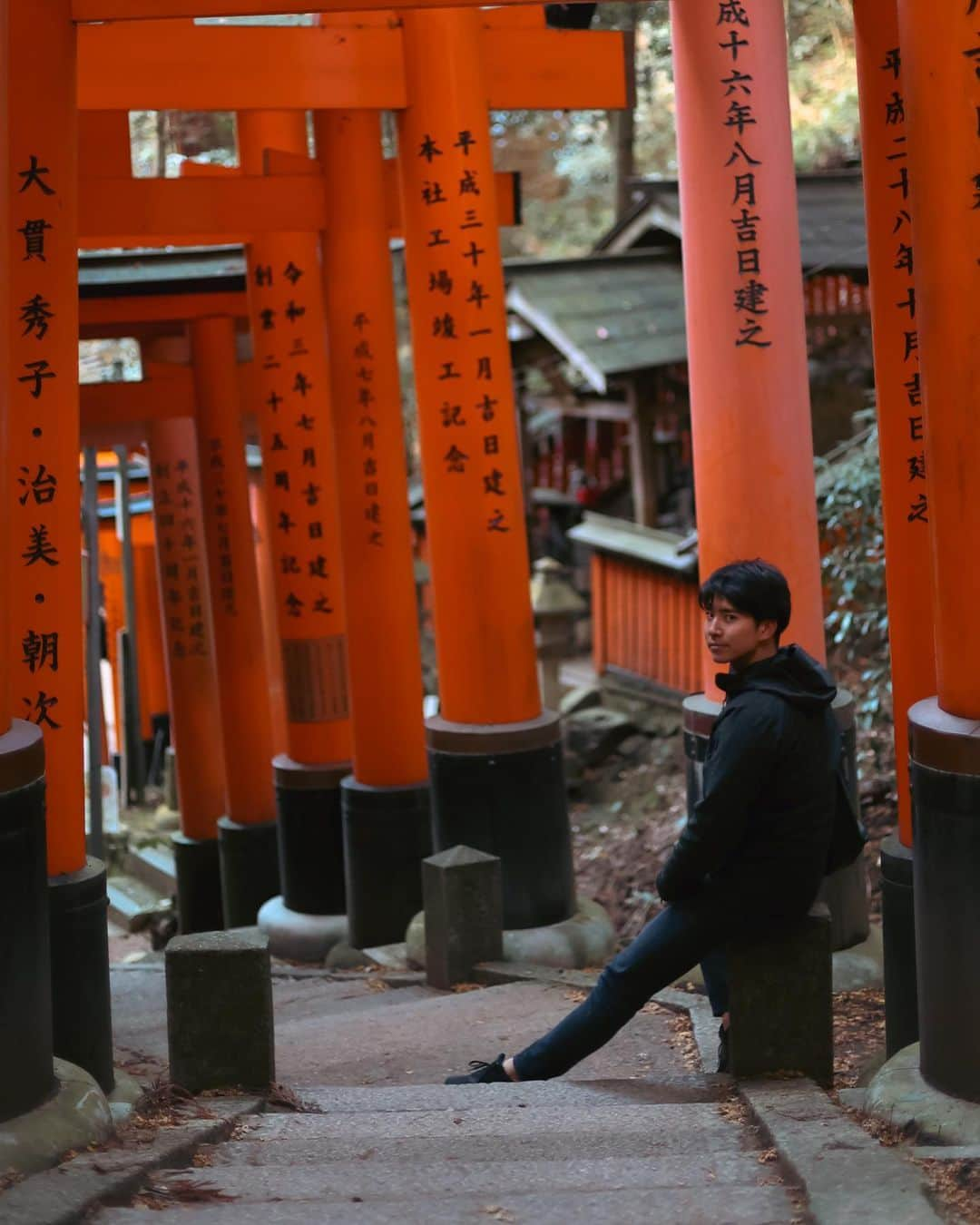 渡邉信一郎さんのインスタグラム写真 - (渡邉信一郎Instagram)「Fushimi-Inari/伏見稲荷⛩   #kyoto #trip」1月4日 20時37分 - be.shi22