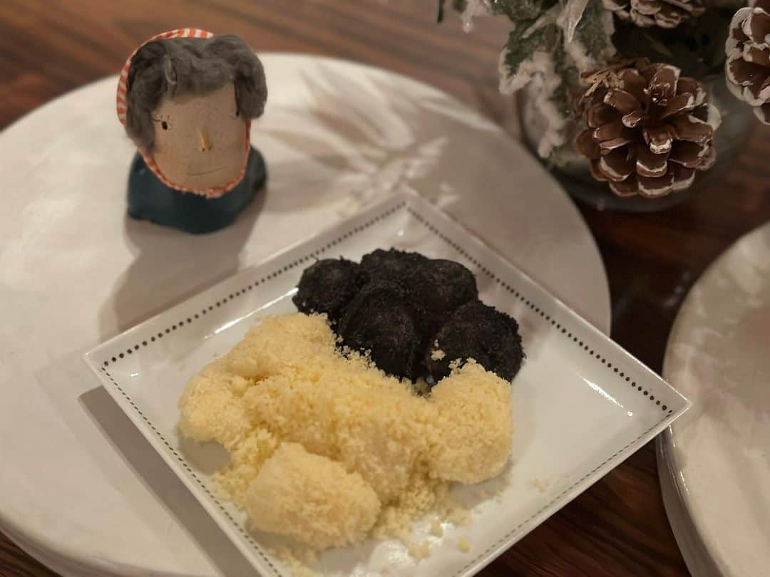 キム・ソンリョンのインスタグラム：「@guny1117 건희야 잘 먹을께 대박나라~ @kyunggimidang_paju」