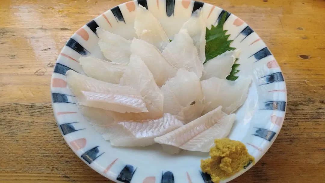 ちゅうえいさんのインスタグラム写真 - (ちゅうえいInstagram)「第6回うまンダム祭り開催！  1.焼きそばンダム（チング） 2.背肝ンダム（チング） 3.特選本鮪丼ダム（清水港みなみ） 4.穴子の刺身ンダム（福ちゃん2号店） 5.ローメンダム（末広亭） 6.フィレビーフのカツレツンダム（東洋亭） 7.カレーラーメンダム（麺屋すずらん） 8.あんかけスパンダム（チャオ） 9.柿の葉寿司ンダム（平宗） 10.焼きそばンダム（ちとせ）」1月4日 21時18分 - kinemachuu