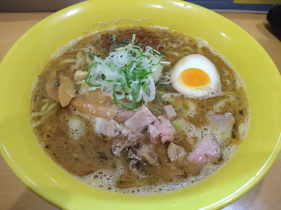 ちゅうえいさんのインスタグラム写真 - (ちゅうえいInstagram)「第6回うまンダム祭り開催！  1.焼きそばンダム（チング） 2.背肝ンダム（チング） 3.特選本鮪丼ダム（清水港みなみ） 4.穴子の刺身ンダム（福ちゃん2号店） 5.ローメンダム（末広亭） 6.フィレビーフのカツレツンダム（東洋亭） 7.カレーラーメンダム（麺屋すずらん） 8.あんかけスパンダム（チャオ） 9.柿の葉寿司ンダム（平宗） 10.焼きそばンダム（ちとせ）」1月4日 21時18分 - kinemachuu