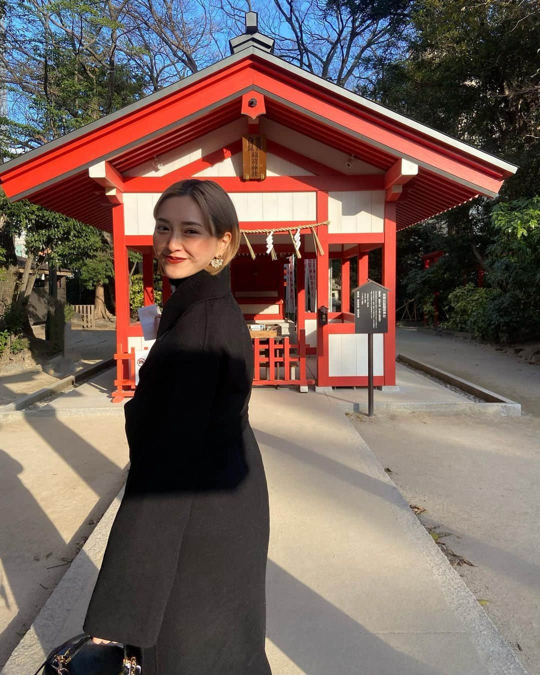 カナさんのインスタグラム写真 - (カナInstagram)「明けましておめでとうございます✨ 今年もよろしくお願いします🐇❤️  わたしは2023年は出産をして、赤ちゃんとの毎日になるよ👶🏻 楽しみと少し不安とドキドキと、、、🤭 早く会いたいな…🤍 あ、赤ちゃん、男の子だったよ🦁  みんな笑顔溢れる１年になりますように！🌸  #2023 #マタニティ #プレママ」1月4日 22時17分 - _kana627_