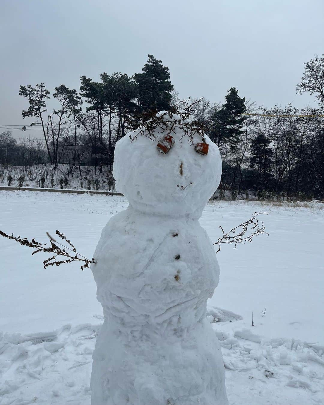 オン・ソンウのインスタグラム：「☃️」