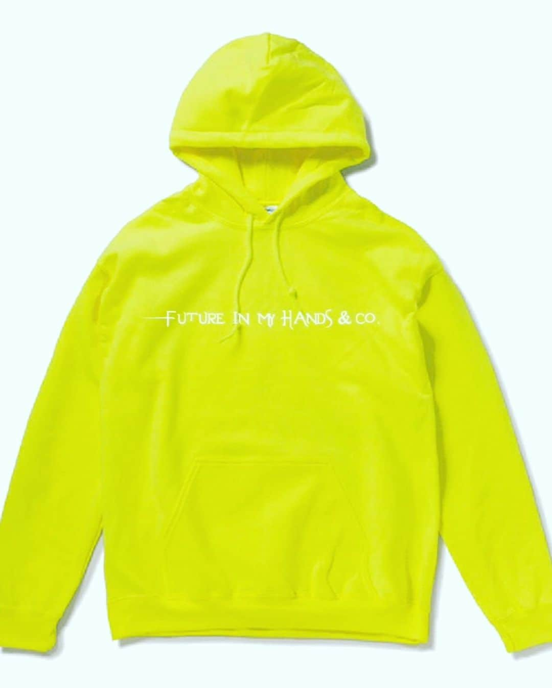 山崎裕太さんのインスタグラム写真 - (山崎裕太Instagram)「。 。 『FUTURE IN MY HANDS』 PULL OVER HOODIE  safetyyellow×white  購入は↓ @cuorejapan  検索の所で『YUTA』と入力！  #山崎裕太  #ふぁっしょん」12月21日 16時44分 - yuta.yamazaki0308_official