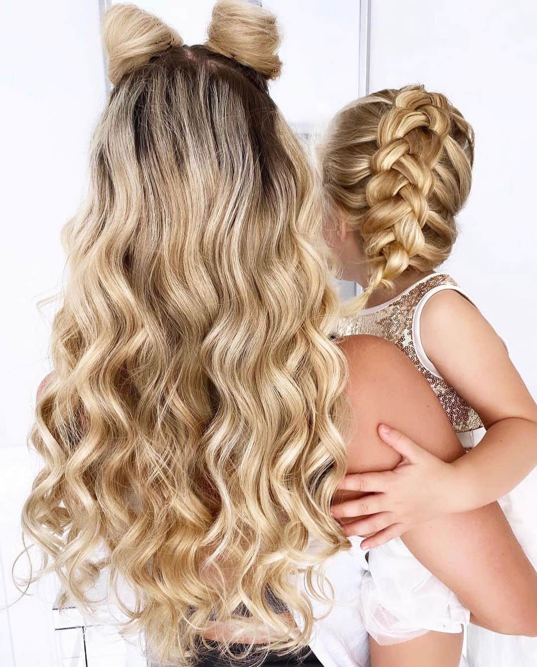 I N S T A B R A I Dさんのインスタグラム写真 - (I N S T A B R A I DInstagram)「MOM & DAUGHTER hair look ! 🫶🏼」12月21日 17時29分 - instabraid