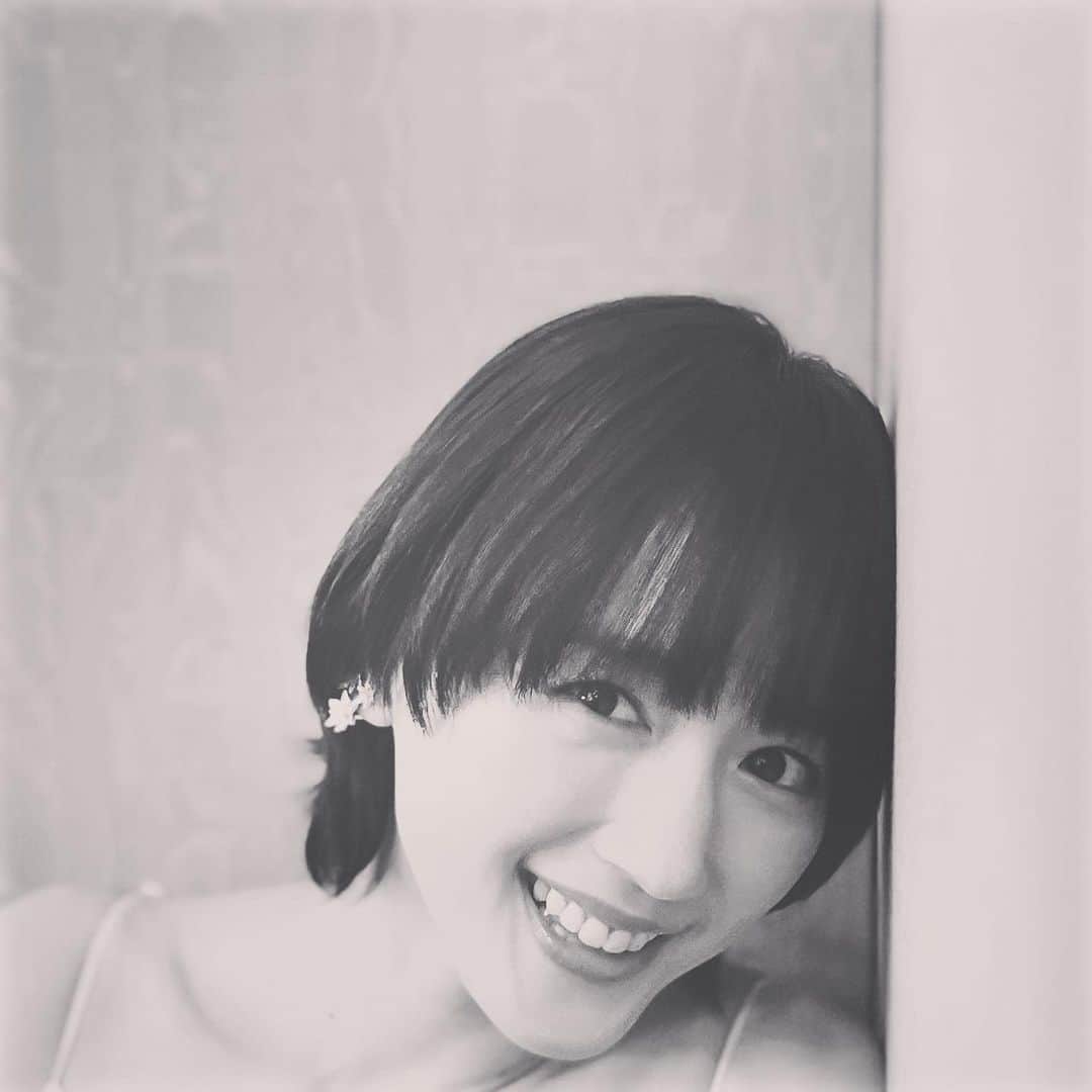 椎名直子のインスタグラム：「きのう はる子うさぎ🐰！  来年はうさぎ年ですよ〜  🐇♡！🐇♡！🐇♡！」