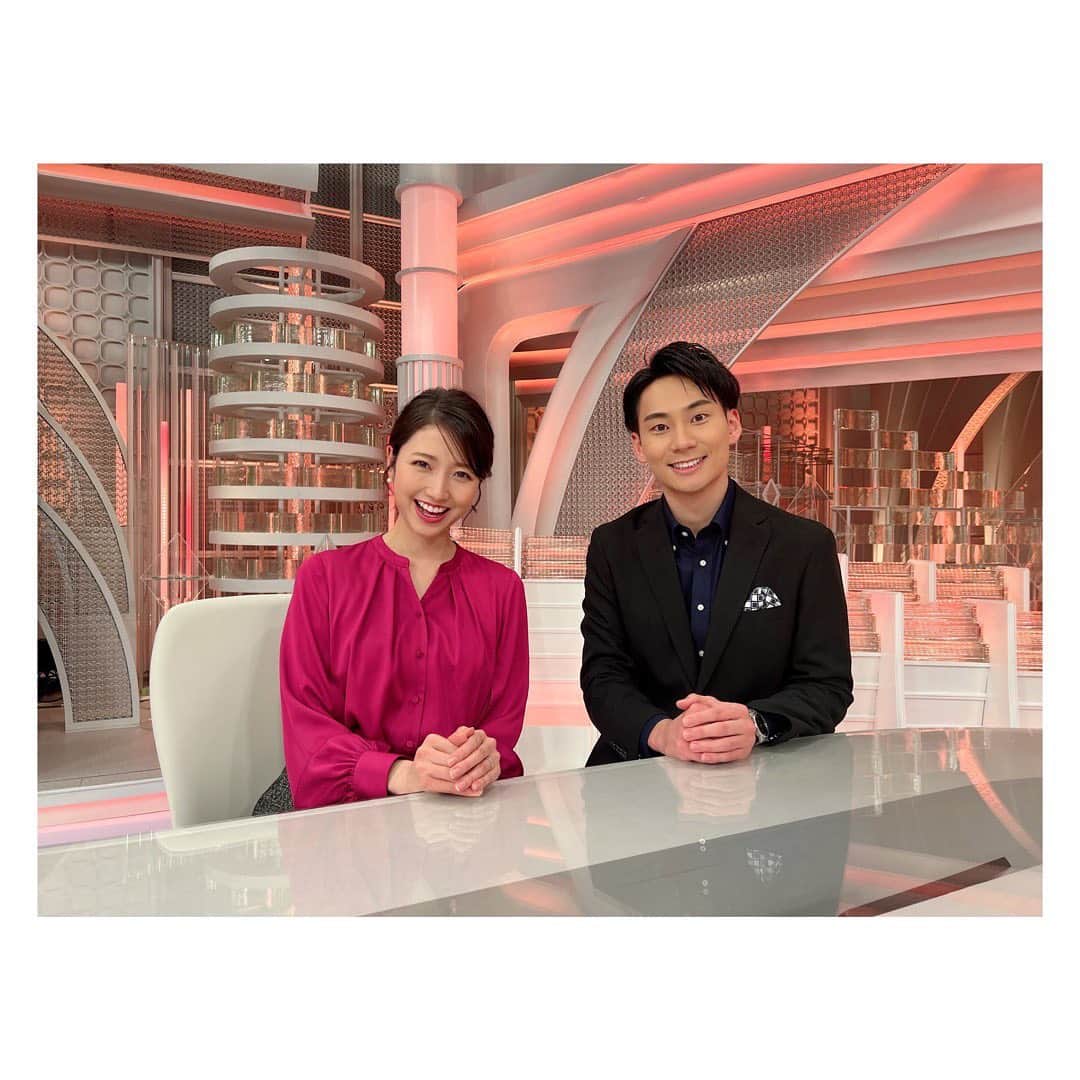 三田友梨佳のインスタグラム：「✳︎ Live News αを2019年に担当するようになった時からの相棒、今湊アナ。 一緒にお伝えするのは昨日が最後でした、、、🥹 今夜もLive News α、よろしくお願い致します！ #livenewsα #卒業まであと2回の放送 #ラストは来週の火曜日です」