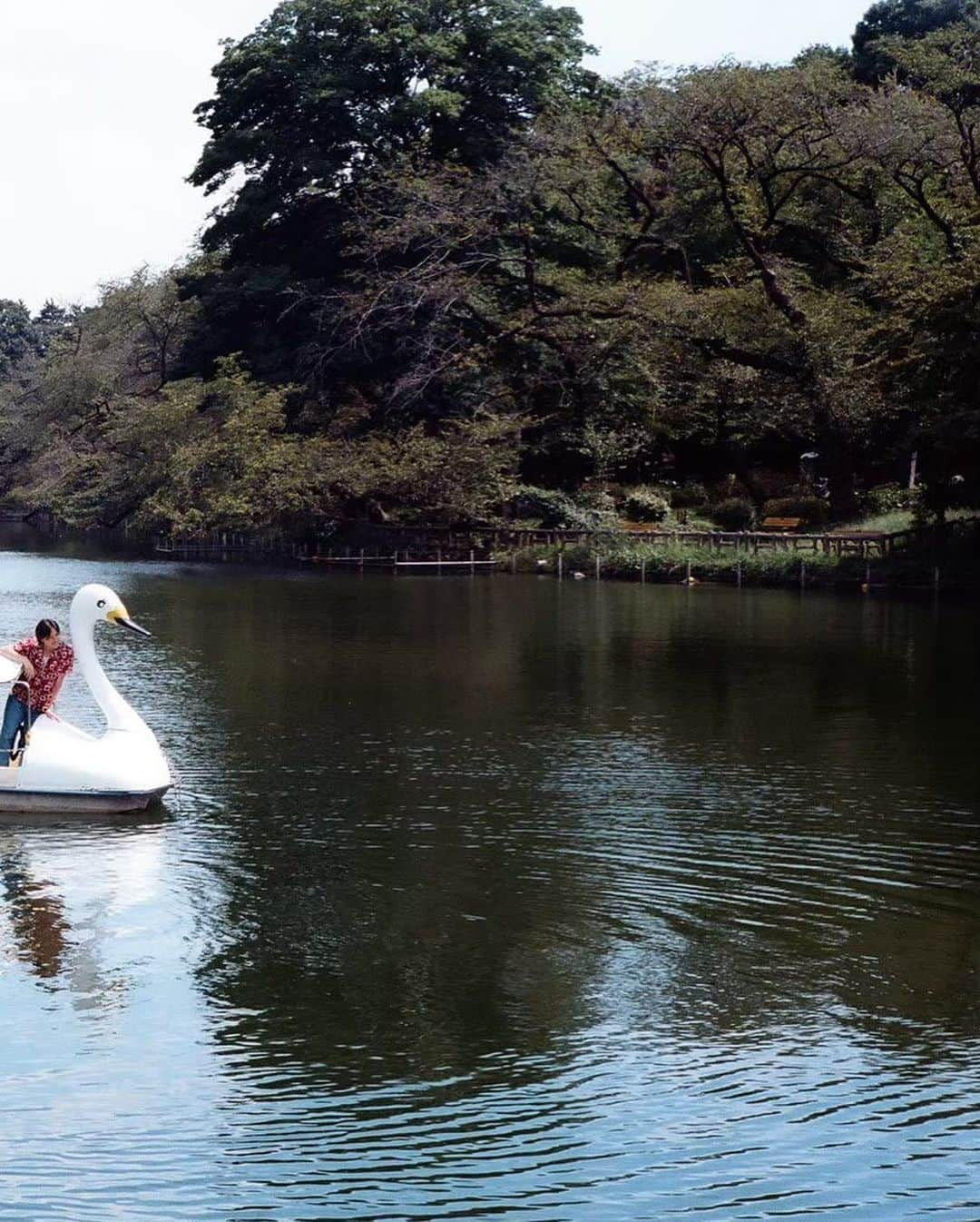 琉花さんのインスタグラム写真 - (琉花Instagram)「NEUT Magazineにて、アーティストのSen Morimotoさんを撮影させていただきました。  NEUT Magazineの本誌、サイトからご覧いただけます。  https://neutmagazine.com/interview-senmorimoto  @sen_morimoto  @neutmagazine @jun__hirayama @takachrome  @morita_kohei0409」12月21日 21時15分 - tokyodays_luka