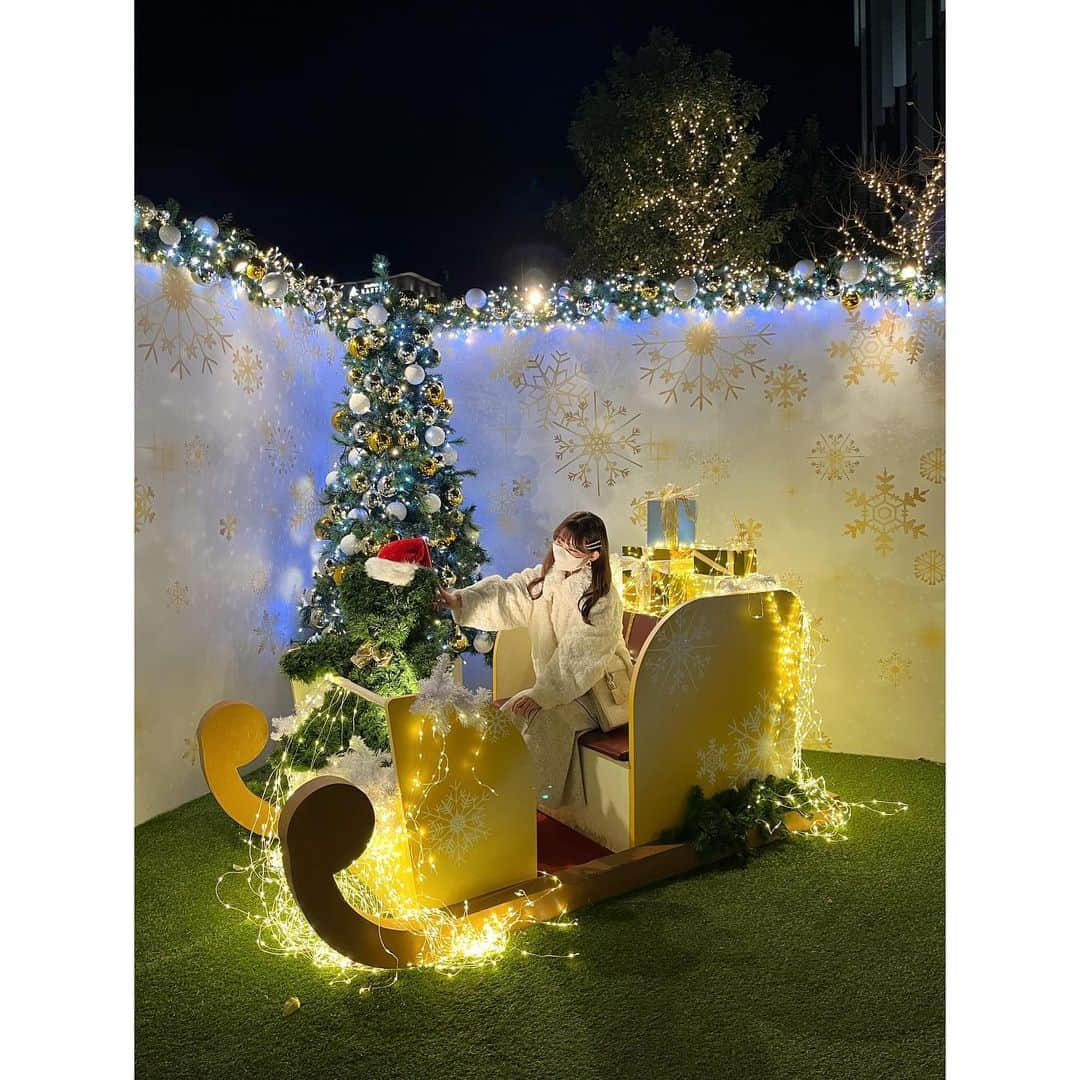 木﨑千聖さんのインスタグラム写真 - (木﨑千聖Instagram)「. ⁡ イルミネーション 🧸🎄.* ⁡ クリスマスシーズンは街がキラキラしてて とってもかわいい ♡  すき！🪄 ⁡ ⁡ #イルミネーション #クリスマス  #クリスマスマーケット #大名古屋ビルヂング  #大名古屋ビルヂングスカイガーデン  #christmas #instagood #japanesegirl」12月21日 22時09分 - chii_nyan02