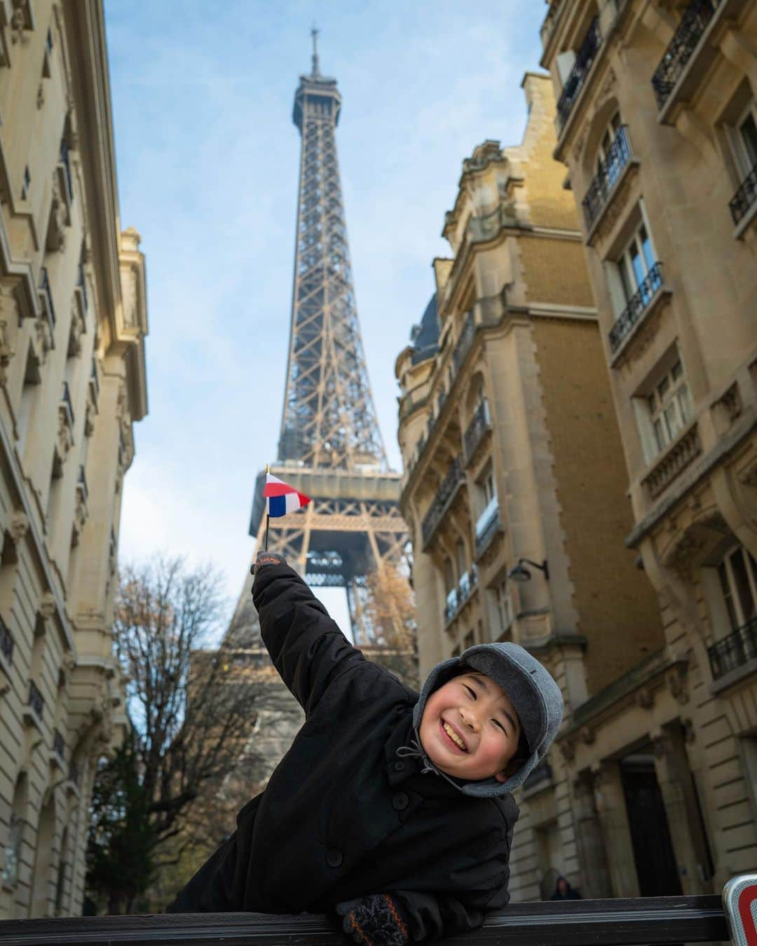 浅田政志のインスタグラム：「パリ🇫🇷のハイライト  #leicaq2」