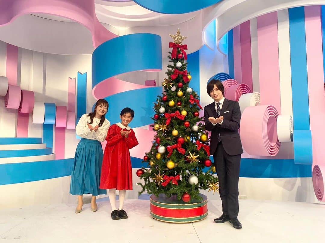 村山輝星のインスタグラム：「📣このあと〜！  先ほどは、「ZIP!」ご視聴ありがとうございました☁️ 輝星、朝の生放送に緊張したみたいです☺️  続いては、日本テレビ「スッキリ」に出演させて頂きます！ 2022年12月22日(木)  よろしくお願い致します🐿  #村山輝星 #劇団東俳 #Tプロジェクト #子役 #出演情報 #スッキリ #きらり電波ジャック #DAIGO さん #水卜麻美 アナウンサー」
