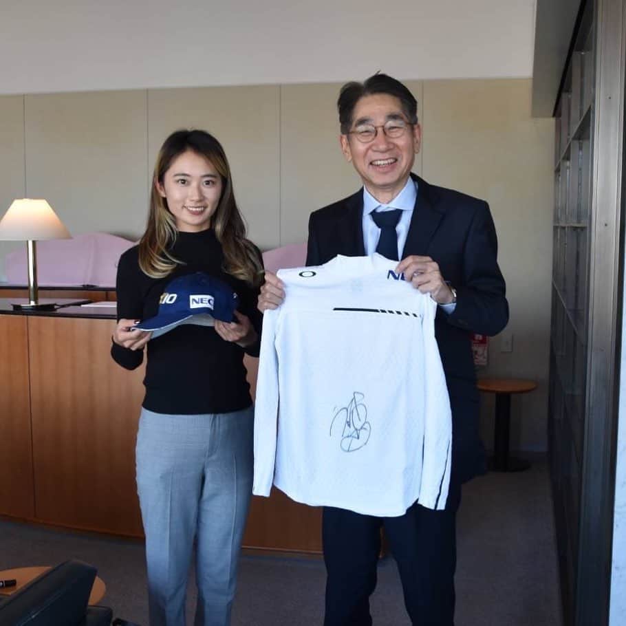 のインスタグラム：「所属NEC様の本社に今シーズンのご挨拶に行ってきました！ どんな時もサポートして頂き、感謝しています。期待に応えれるようしっかり準備していきたいと思います！」