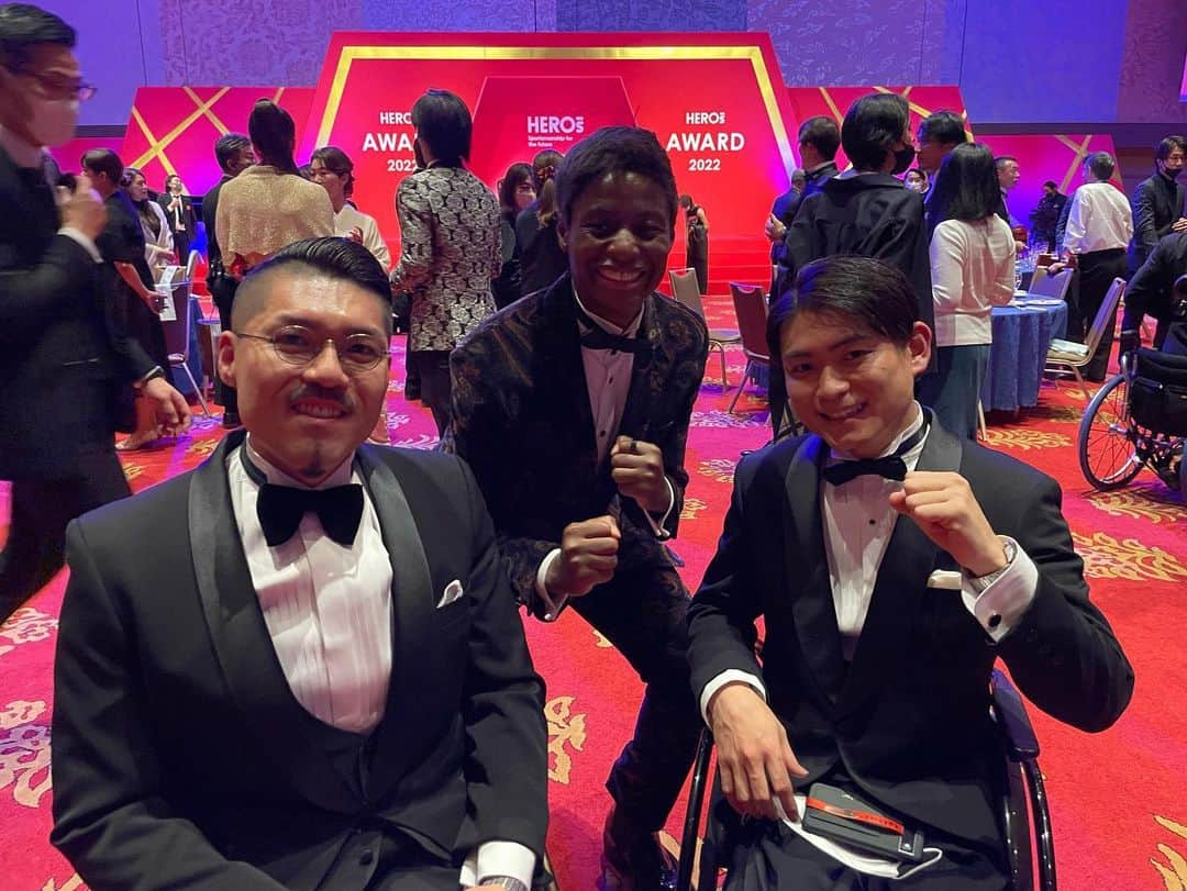 馬瓜エブリンさんのインスタグラム写真 - (馬瓜エブリンInstagram)「HEROs AWARD 2022  こうやって素敵なアスリートの皆さんにお会いすると、スポーツっていいなー！と思います！！🫱🏾‍🫲🏼✨  スポーツの持つ力を持続的に、提供し続ける！  それを体現してくださる皆さん、、尊敬です！！ ありがとうございました！☺️  #HEROs #スポーツ」12月22日 22時06分 - evelyn_mawuli