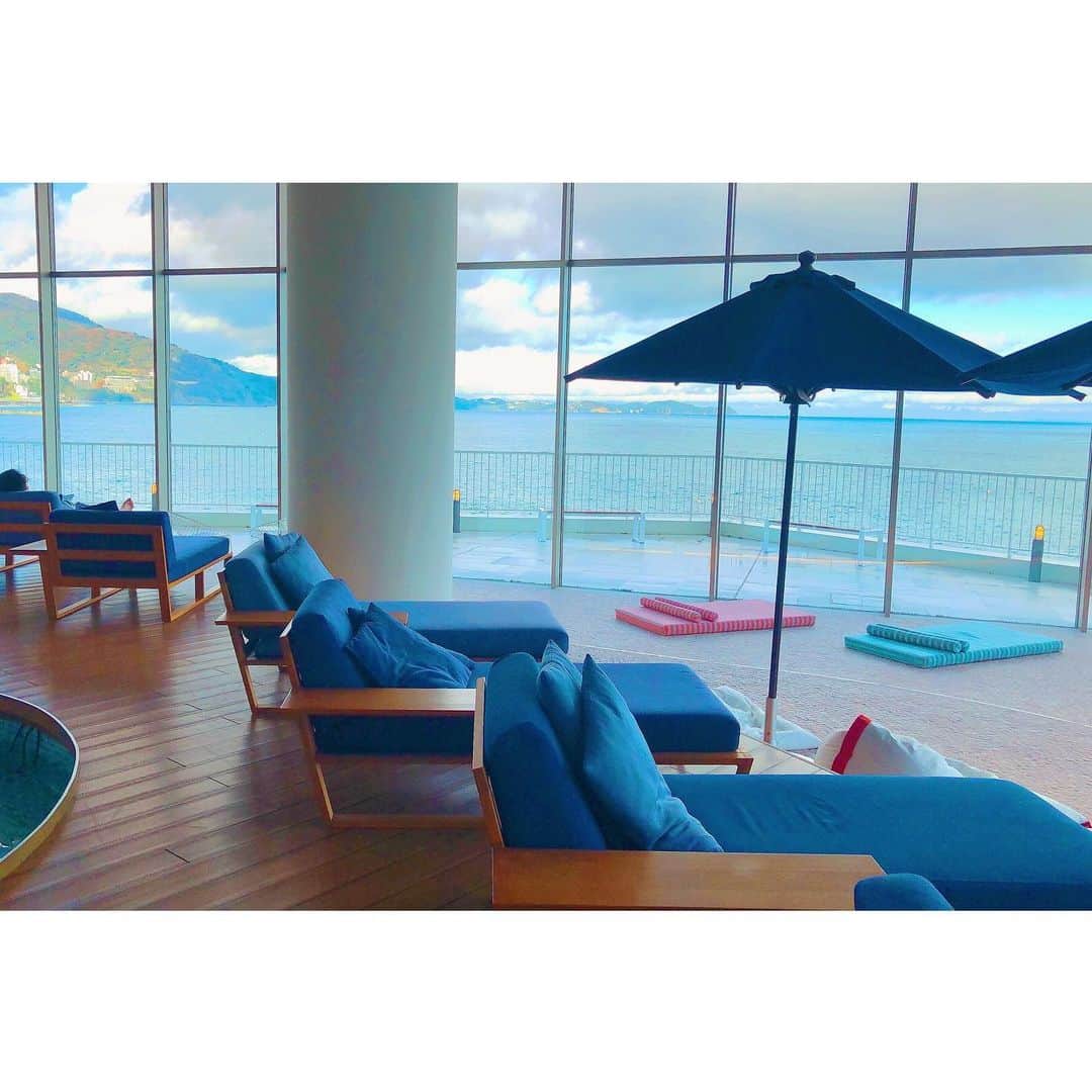 水谷駿さんのインスタグラム写真 - (水谷駿Instagram)「. ぼっちで熱海合宿してきました！ 観光じゃなくて詰め作業のためのワーケーションだったんだけど、温泉気持ちよかったし、楽曲制作も捗ったし、最高だったなあ！  #熱海 #atami #温泉  #温泉旅行  #スパ #リゾート #fuua #熱海後楽園ホテル #ワーケーション #ワーケーションリゾート #ぼっち旅  #ひとり旅 #熱海旅行 #熱海グルメ #熱海温泉 #熱海観光  #旅行好きな人と繋がりたい  #ぼっち」12月22日 23時17分 - shunmizutani_official