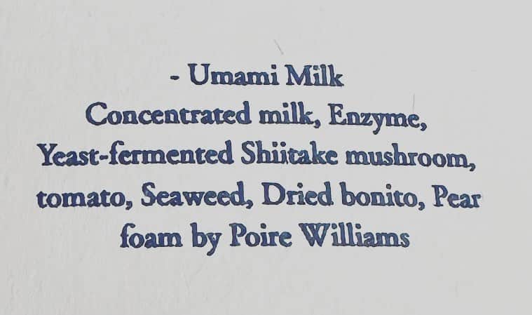 伊藤直樹さんのインスタグラム写真 - (伊藤直樹Instagram)「トマト、椎茸、鰹節などの旨味出汁でエスプレッソを淹れてミルクとあわせるという新発想。これはコーヒーなのかスープなのか。 @cokuun_jp  川嵜くん @runforword に紹介いただき、久しぶりの建築家豊田さん　@noiz_toyoda_noiz 、パティシエ江藤さん　@hideki_eto と、バリスタ井崎さん @hide_izaki のコーヒーを秋吉くん @akiyoshikoki の空間の中でいただく。#newexperience」12月23日 10時40分 - naokiitoparty