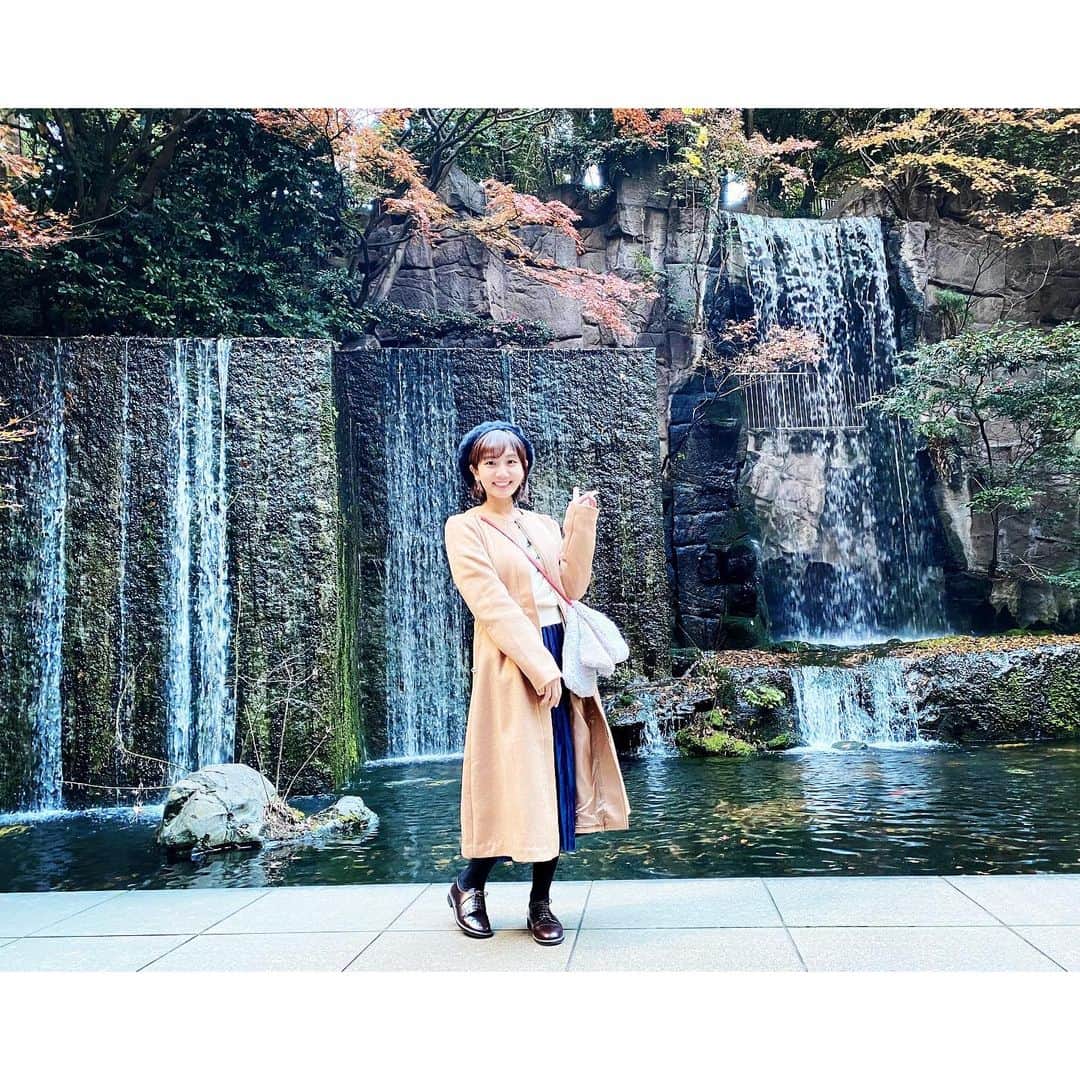 湯浅かえでのインスタグラム：「ちょっと遅くなっちゃったけど… 桜ちゃんのお誕生日お祝い🥂 チェリップルでなにかまたやりたいね🍁🌸 おめでと桜ちゃん❤️  #中村桜  #滝  #観光の人みたい  #ビュッフェ  #おいしかった」