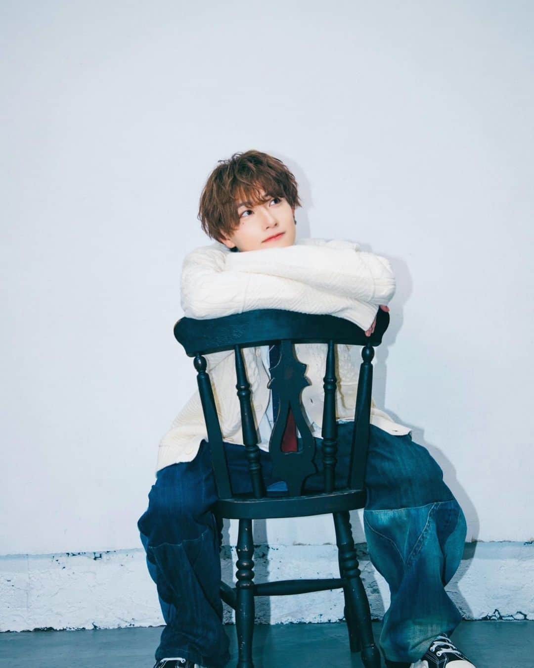 のインスタグラム：「『BOYS FILE Vo.11LIVE』チェックしてみてねー！ みんなクリスマスは何して過ごすのー？？」