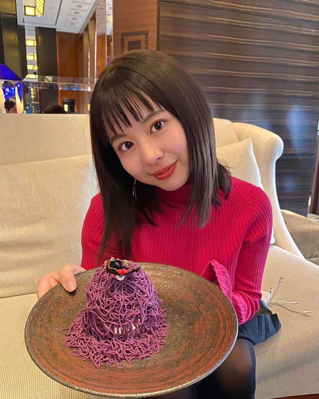 のインスタグラム：「Next year,I’m gonna participate in a marathon❤️  I wanna challenge anything I feel I wanna do, so  I build stamina ✨  来年、マラソンに参加する❤️ 色々なことに挑戦する土台としてやろう✨  #フィットネス #フィットネス女子 #痩せる #マラソン #マラソン女子 #体力作り #マラソン #fitness #running #marathon #goonadiet #healthylifestyle #インスタ映え #カメラ女子 #走った距離は裏切らない #エクシブ京都八瀬離宮 #京都 #京都観光 #八瀬離宮 #素敵な時間 #マラソン好きな人と繋がりたい」
