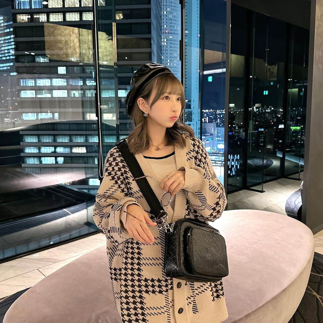 のインスタグラム：「寒い日は緑茶とおでんの汁に限ります🍵🍢」