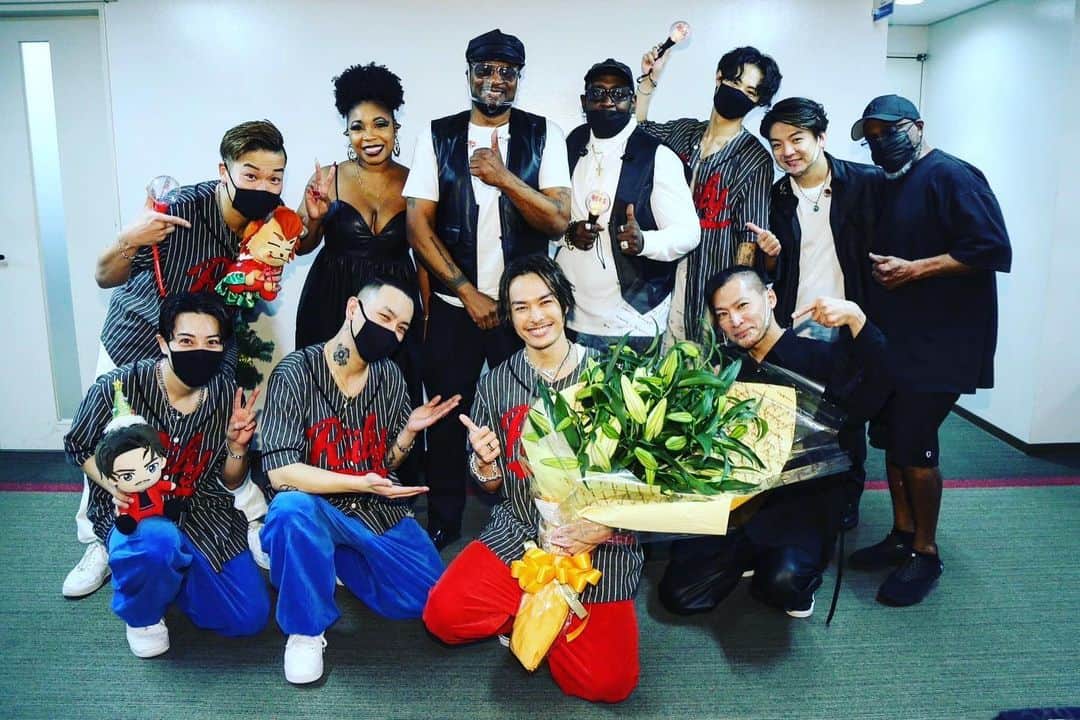 今市隆二のインスタグラム：「TEAM RYUJI」