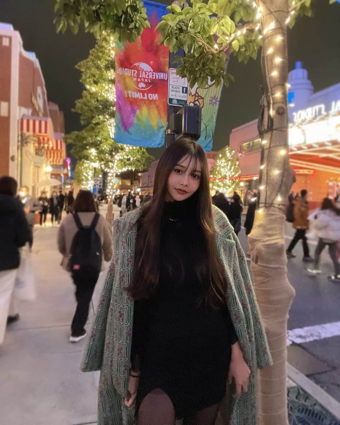 YUKIさんのインスタグラム写真 - (YUKIInstagram)「. 冬にテーマパーク行くの初めてだったけど案外寒くなくて思いっきり楽しめた❤︎  念願のスヌーピーの被り物も無事かぶれたし満足でした〜😌❤️ #ユニバ #ユニバーサルスタジオジャパン #ユニバフード #usj #usjコーデ #ユニバコーデ #旅行好きな人と繋がりたい #snoopy #me」12月23日 21時49分 - kkkk_szk