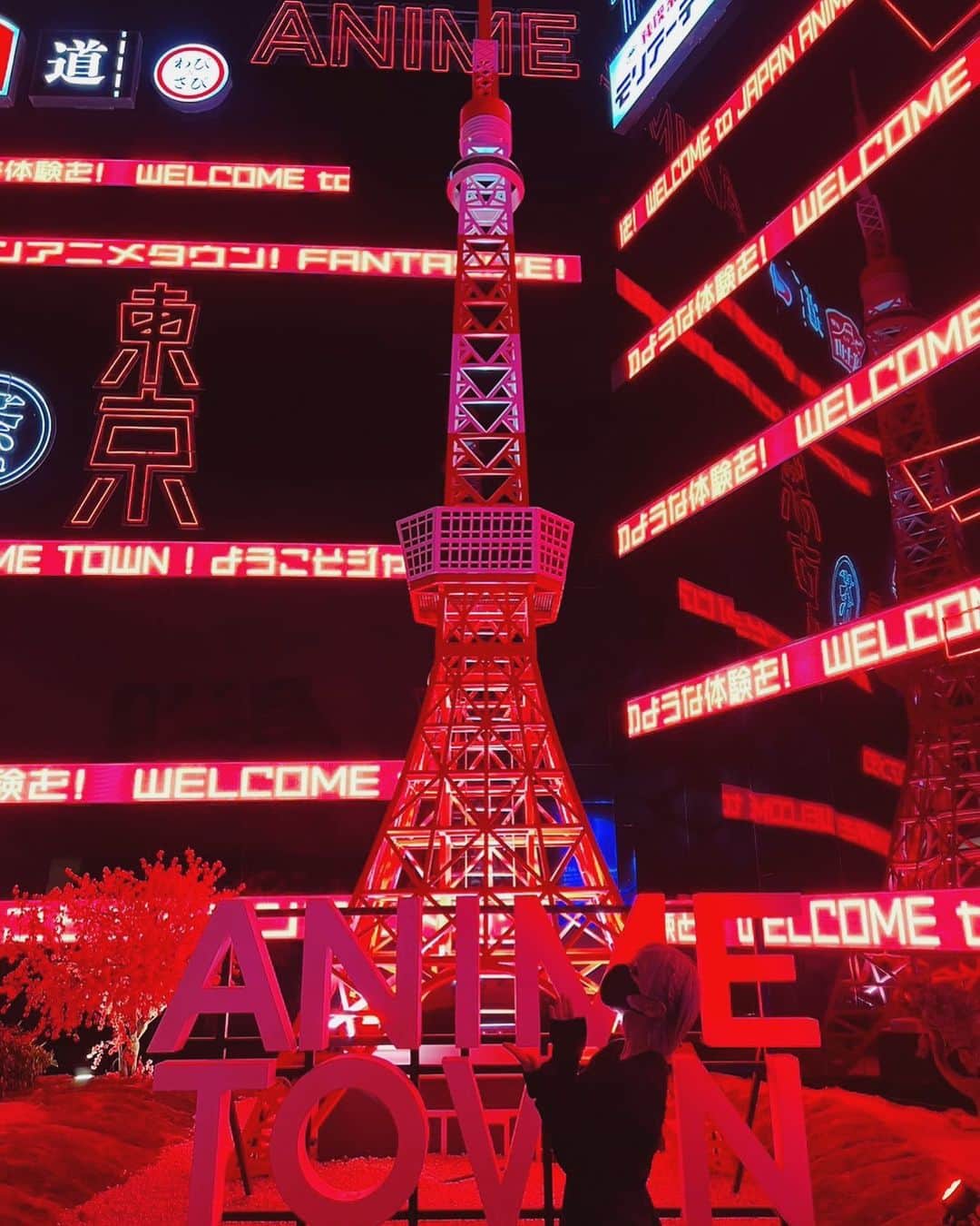 ReoNaさんのインスタグラム写真 - (ReoNaInstagram)「“Japan Anime Town in Riyadh Season 2022” ‎この後本番…🌸  ‎غني أغنية ‎اتمنى ان تستمتع  ‎⁦‪#ReoNa‬⁩ ‎⁦‪#RiyadhSeason‬⁩  ‎⁦‪#SACRAMONTH‬⁩」12月24日 1時32分 - reo_peko