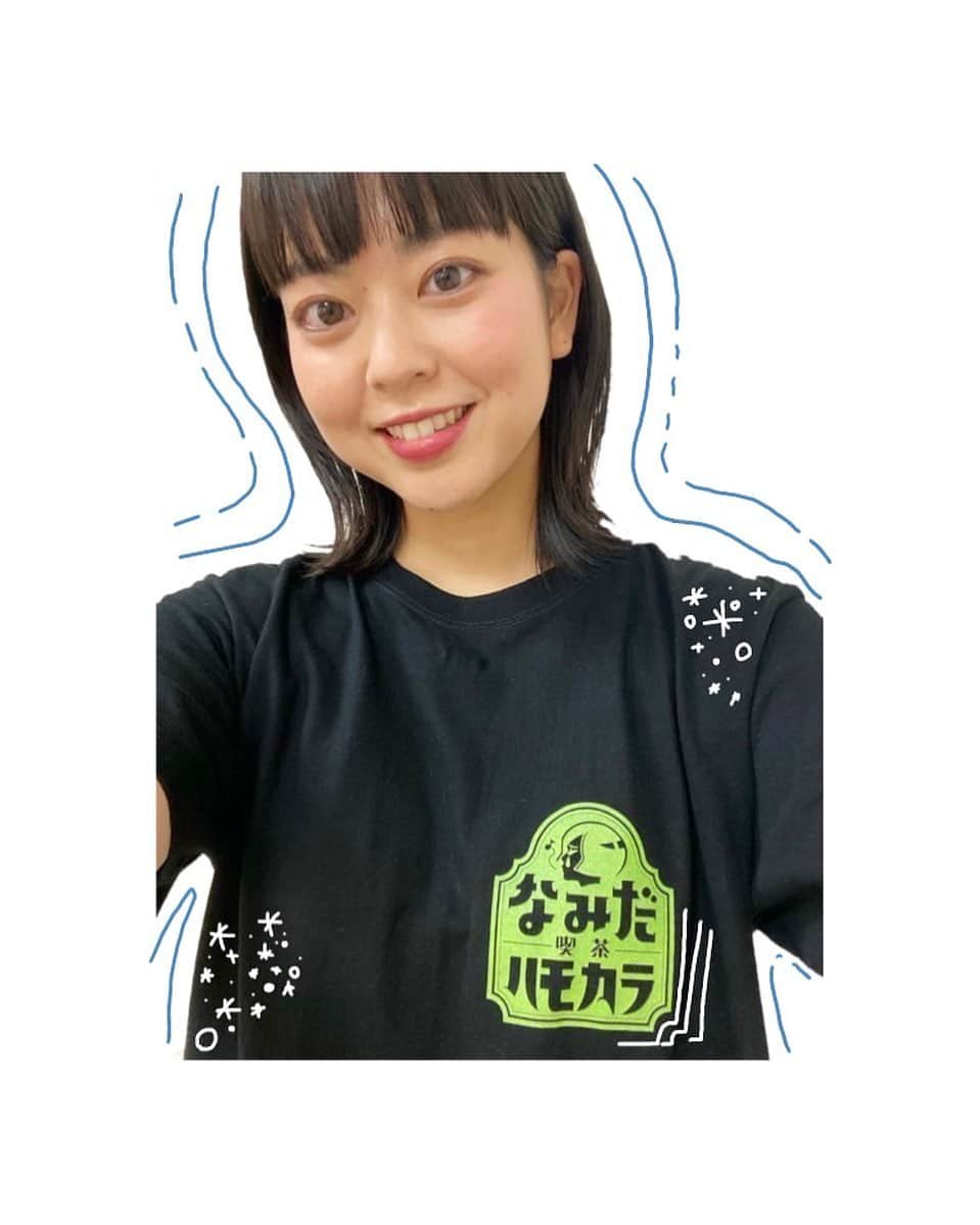 杉原千尋のインスタグラム：「. 少し前にハモカラ放送されました〜🫶 ハモカラTシャツ可愛い💗 FODにあるので見てない方是非！  十八番ってなんだろうな〜🎤🎵 考えてたらカラオケ行きたくなった。  わ！クリスマスイブやん🎅🎄  #クリスマスイブ  #メリークリスマス  #もういくつ寝るとお正月」