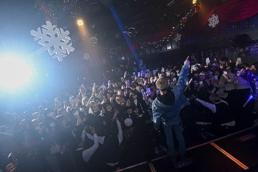 Lil KINGさんのインスタグラム写真 - (Lil KINGInstagram)「大阪ありがとう！ やっぱり地元が1番😘😘」12月24日 18時13分 - lilking1301